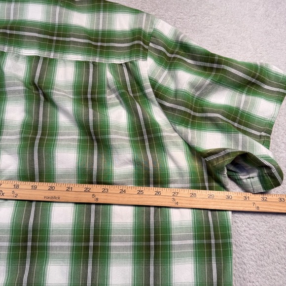 5.11 Tactical Series Green Plaid Button Up Short Sleeve Shirt 2XL Hidden Pockets - Picture 8 of 8
